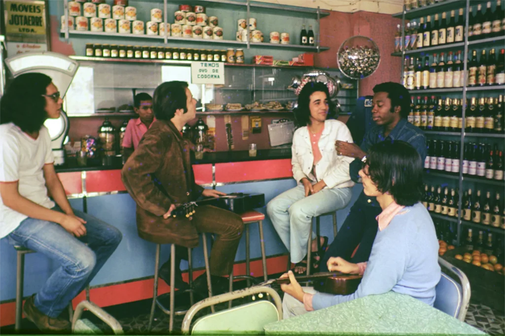 Artistas envolvidos no Clube da Esquina, incluindo Milton Nascimento, Lô Borges, Beto Guedes, Toninho Horta.