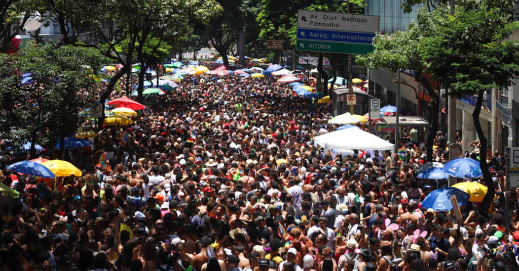 Foliões em Belo Horizonte