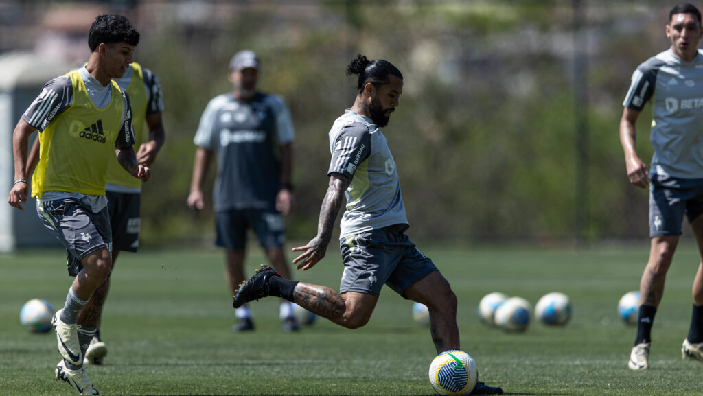 jogadores escalação jogo galo quarta-feira