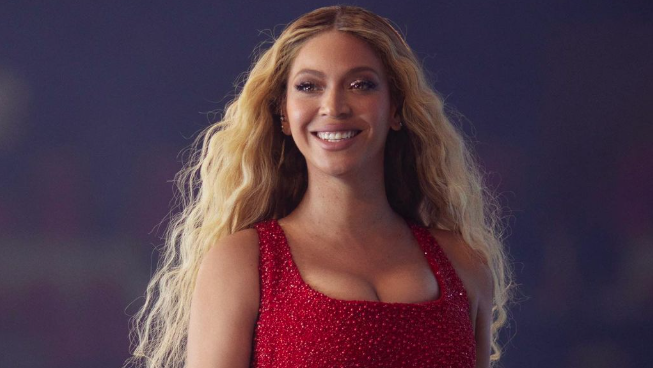 beyoncé sorrindo