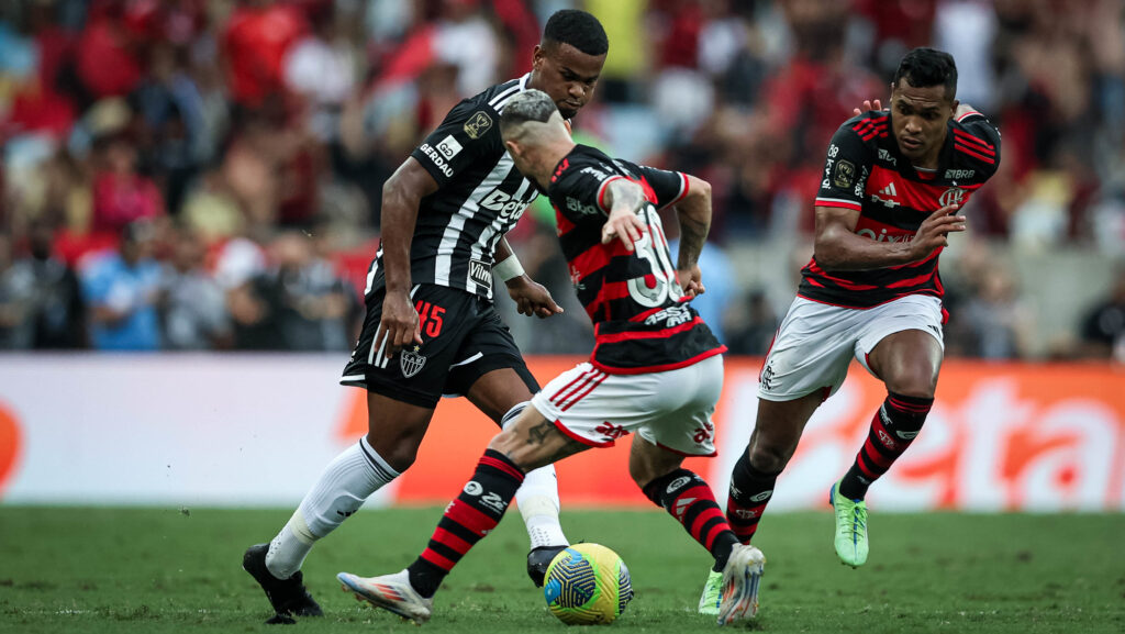 flamengo jogando contra atlético