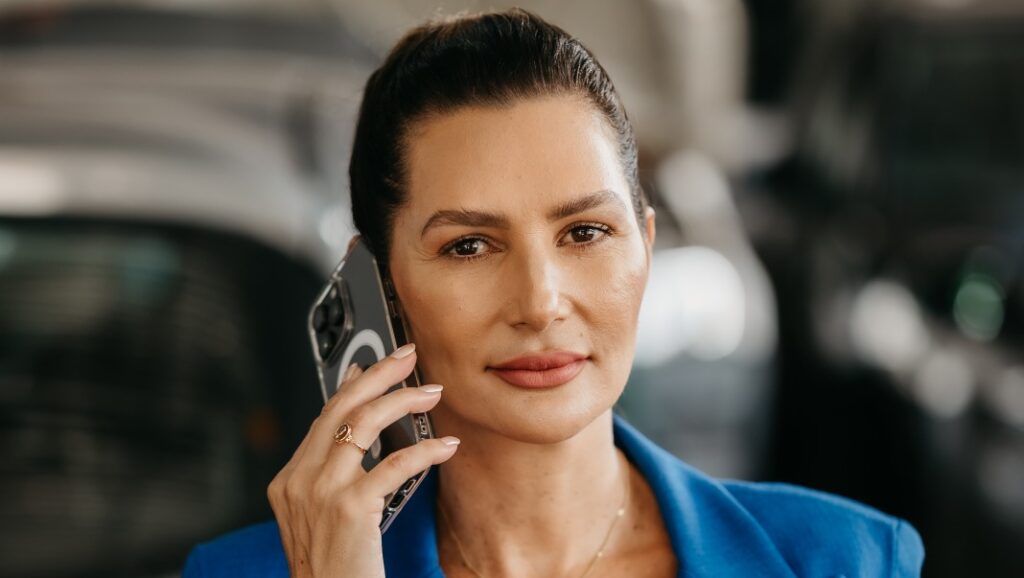 luciana félix no telefone