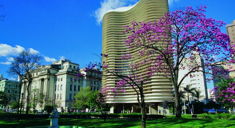 arquitetura da praça da liberdade