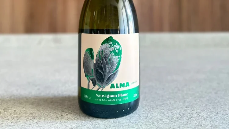 vinho sauvignon blanc da vinícola alma gerais