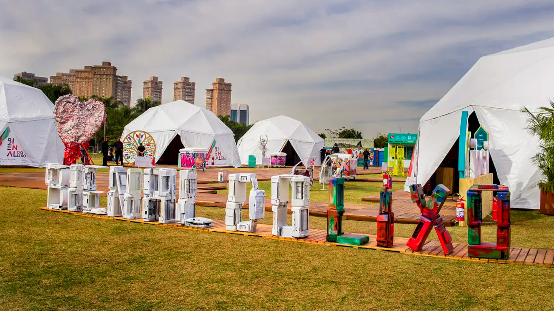 bienal do lixo