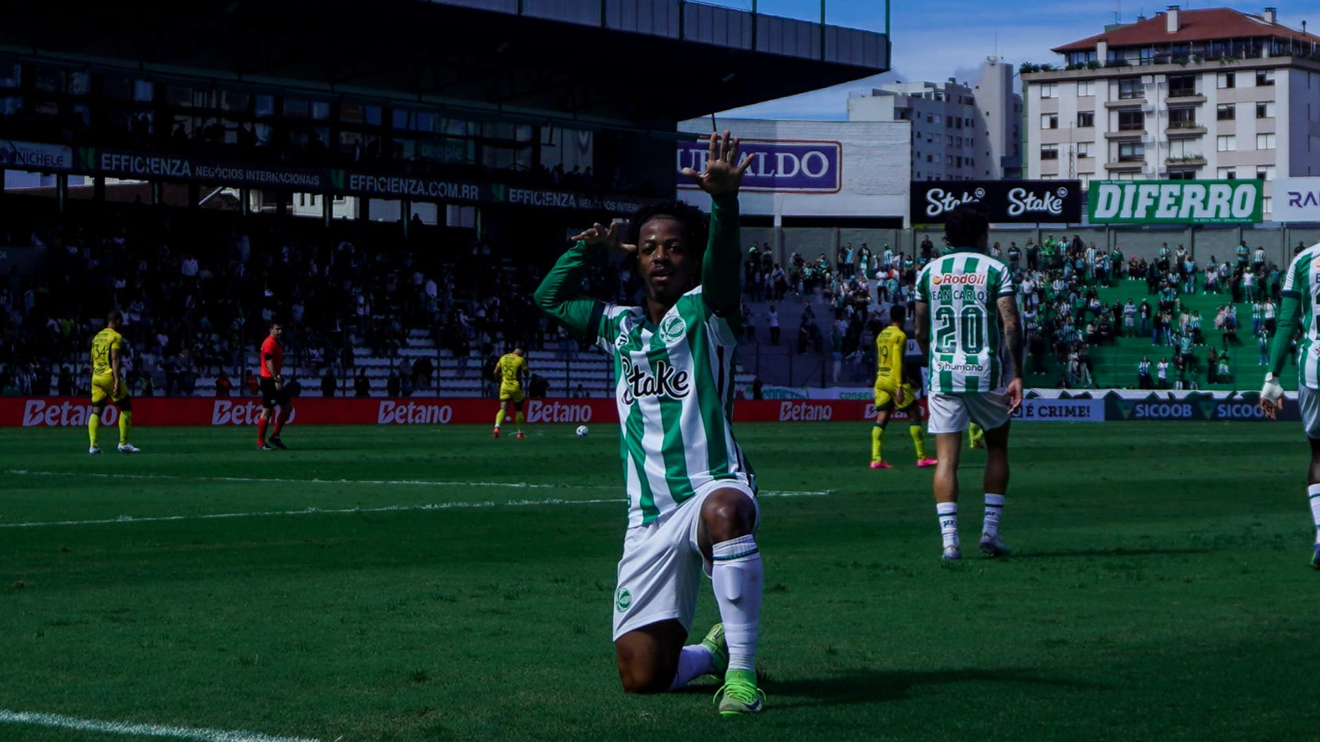 futebol polêmicas enio juventude
