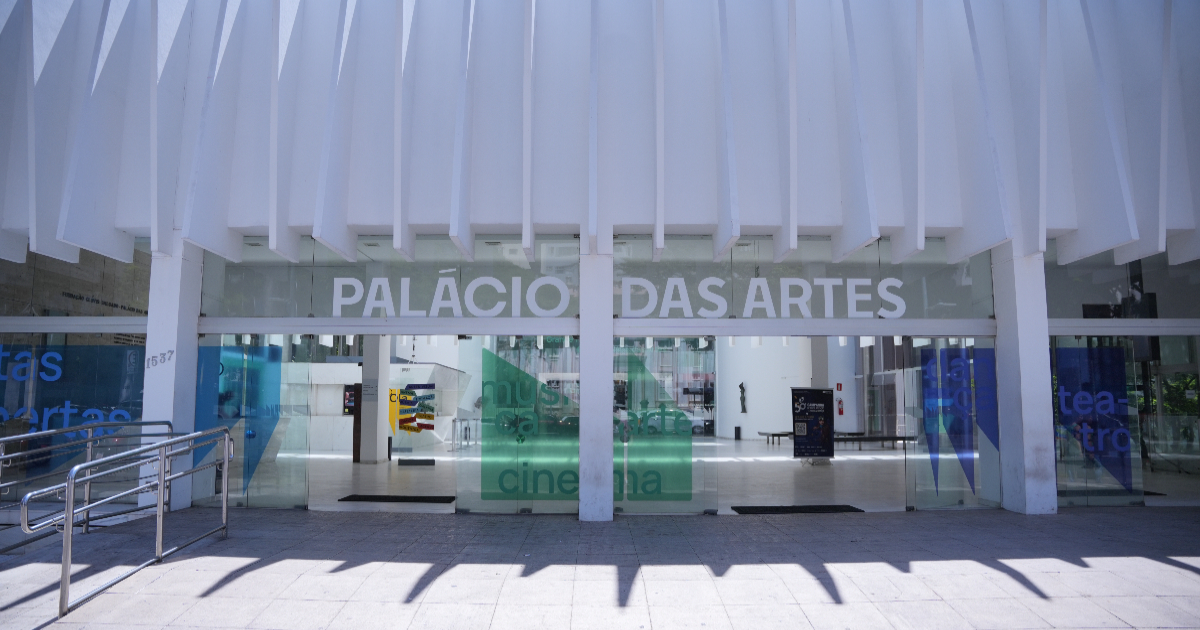 fachada do palácio das artes