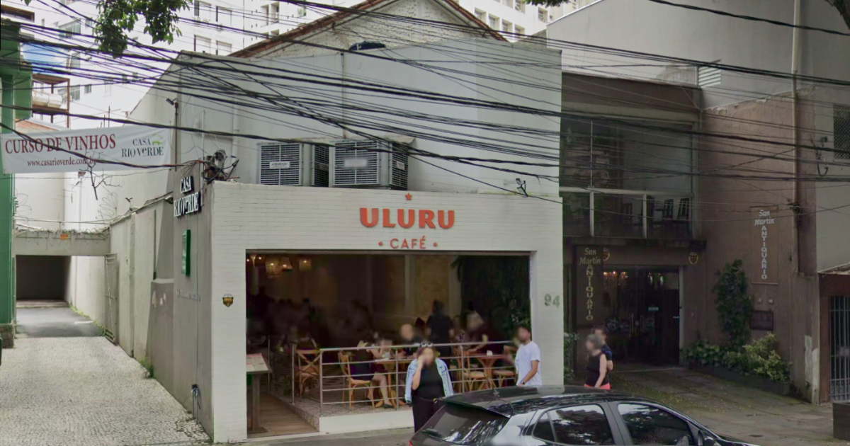 uluru café lourdesm fachada