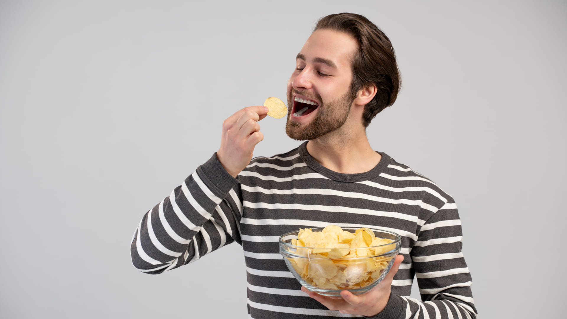 comer com a mão