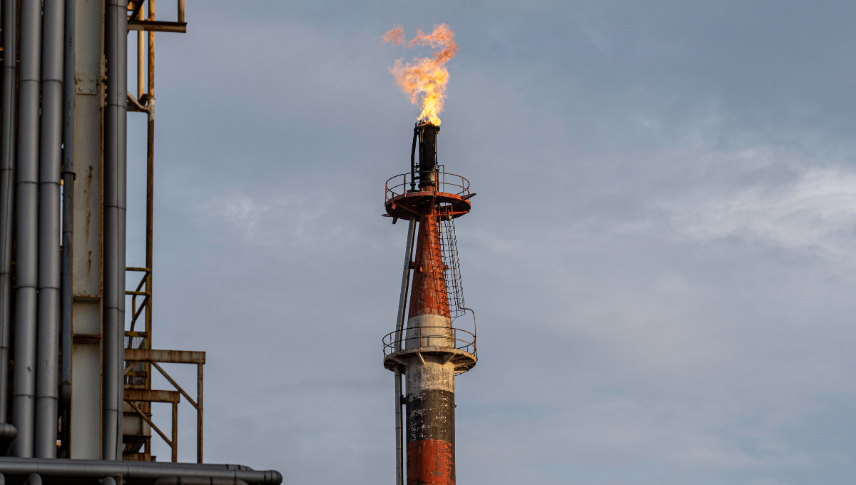 Refinaria de combustível