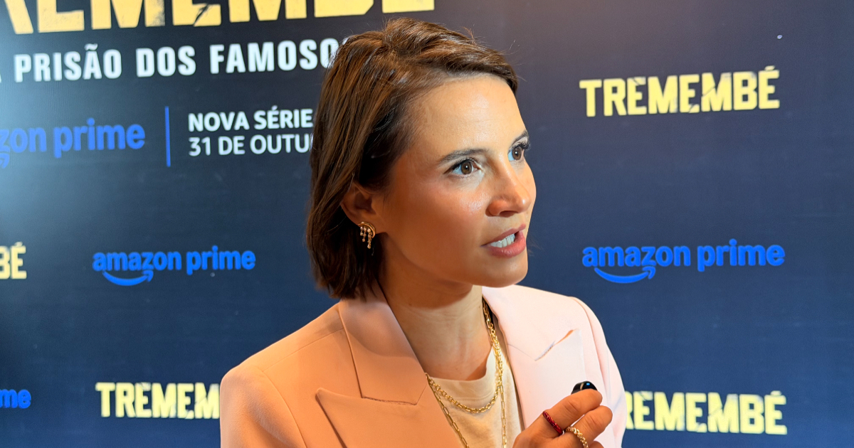 bianca comparato na première de tremembé