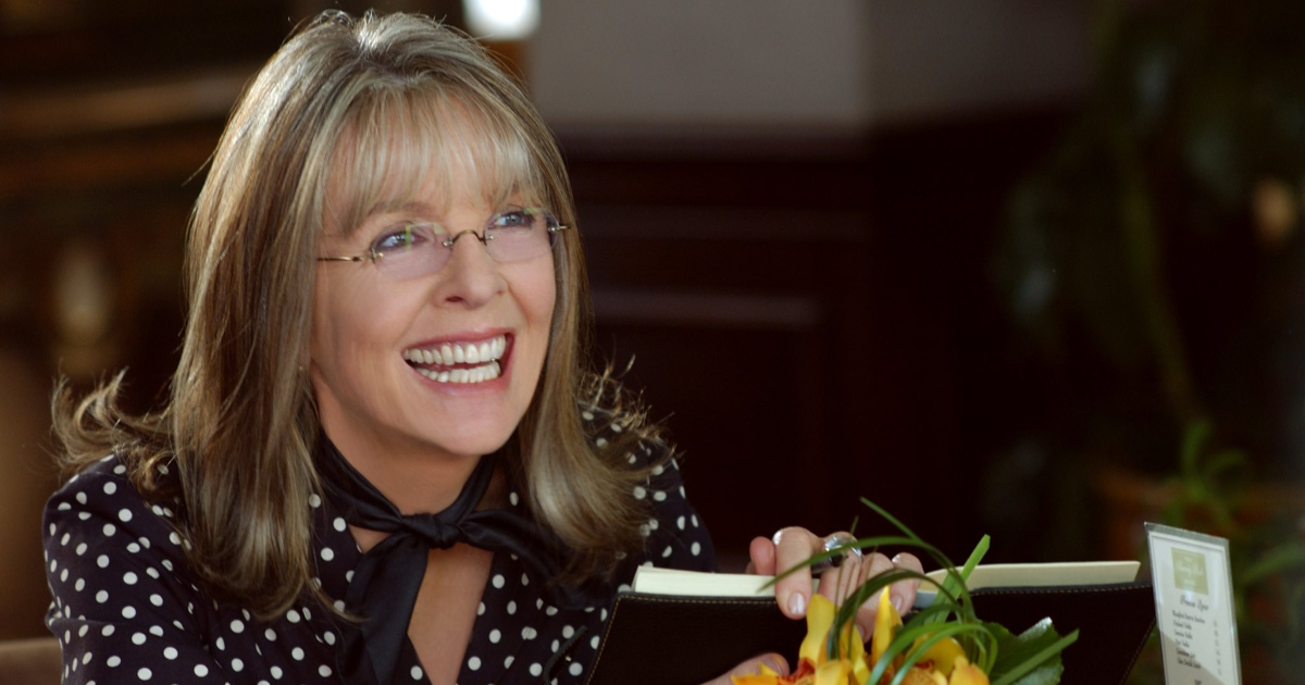 diane keaton em Minha Mãe Quer que Eu Case