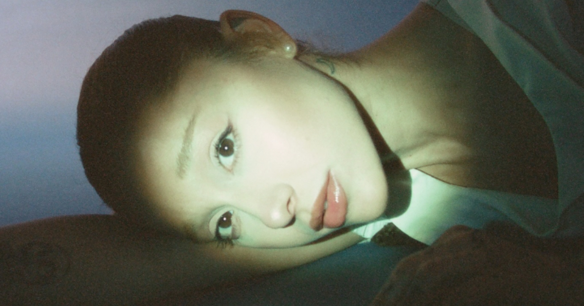 ariana grande para o álbum eternal sunshine