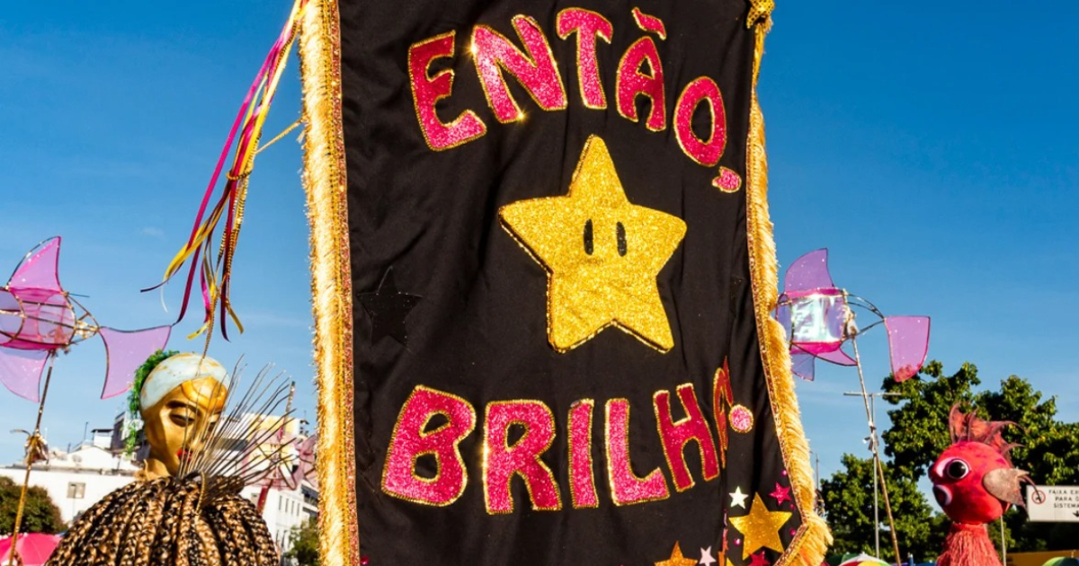estandarte do então brilha