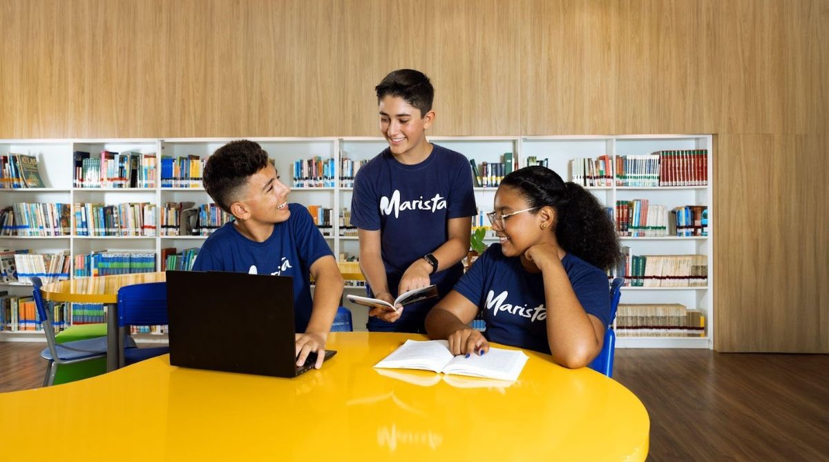 Tecnologia e ensino Colégio Marista: inovação a serviço do protagonismo estudantil