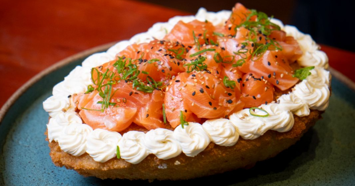 ovo de páscoa de sushi do yakan