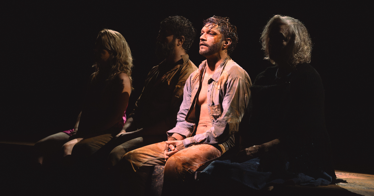 cena do espetáculo tom na fazenda