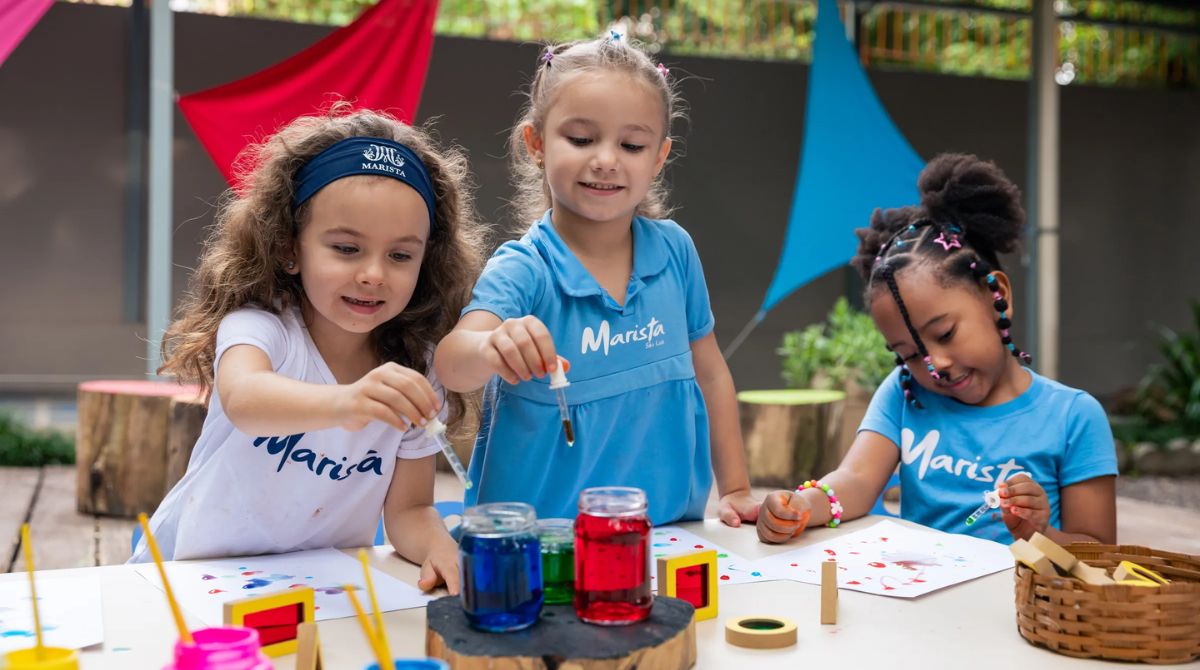Como o Colégio Marista transforma o brincar em base para o futuro