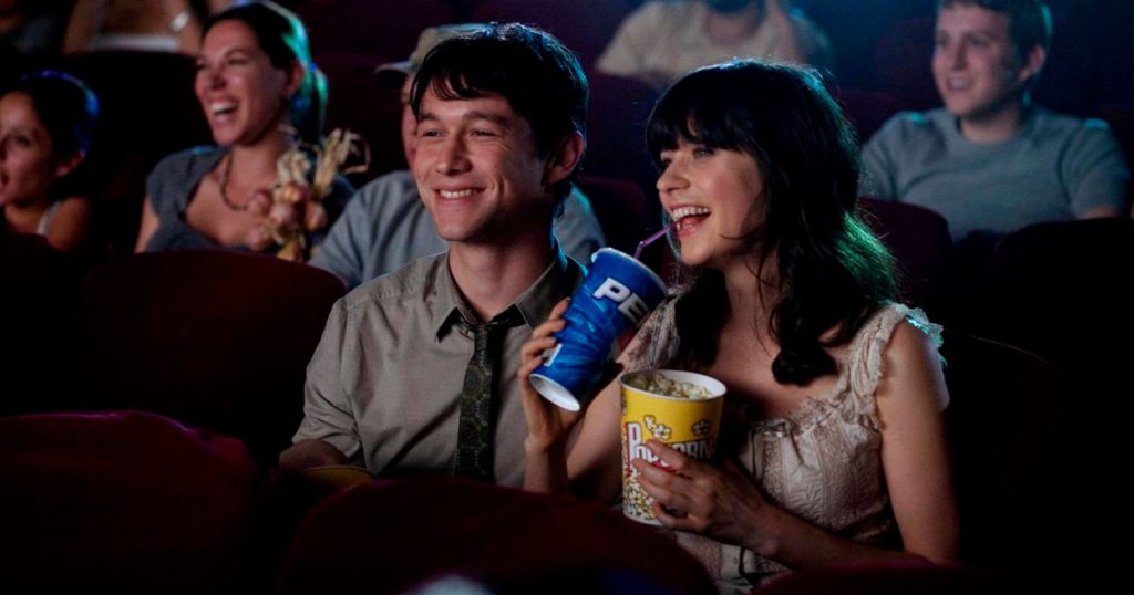 personagens do filme 500 dias com ela em cena no cinema